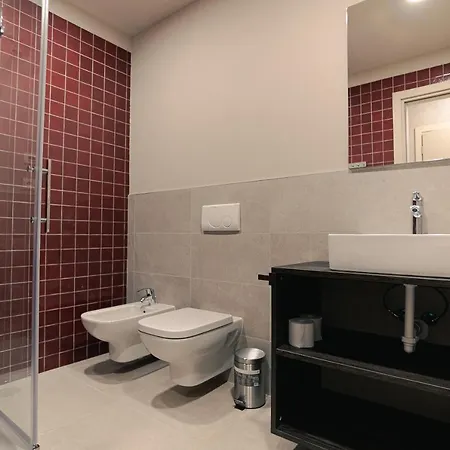 Palazzo Borgo Trento - Royal Welcome Pensión 3*