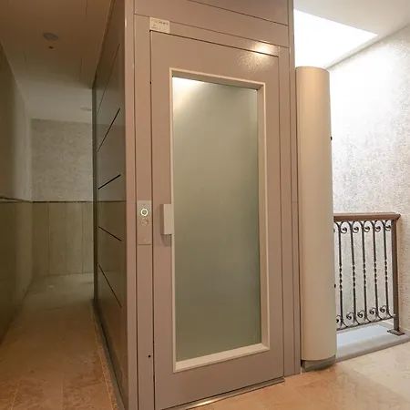 Palazzo Borgo Trento - Royal Welcome Maison d'hôtes